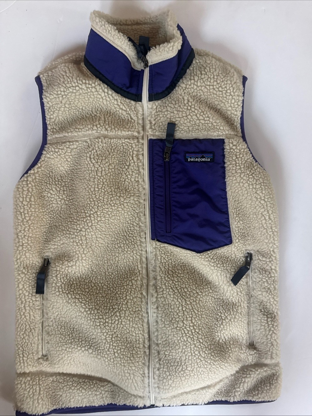Patagonia Women’s Classic Retro-x Fleece Purple Vest Natural FA15 23082 JMU